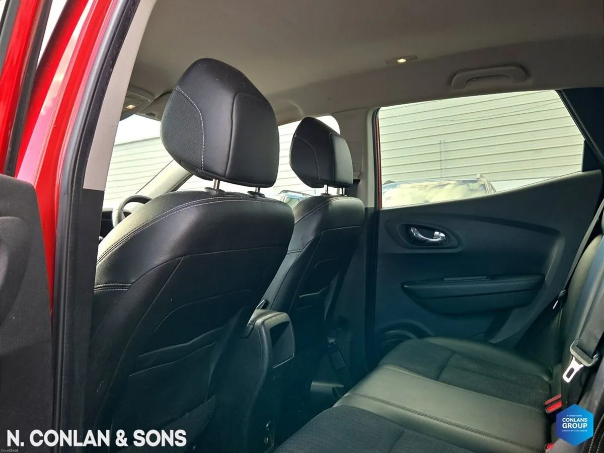 Renault Kadjar 1.6 DCI DYNAMIQUE S MANUAL 130BHP - Image 4