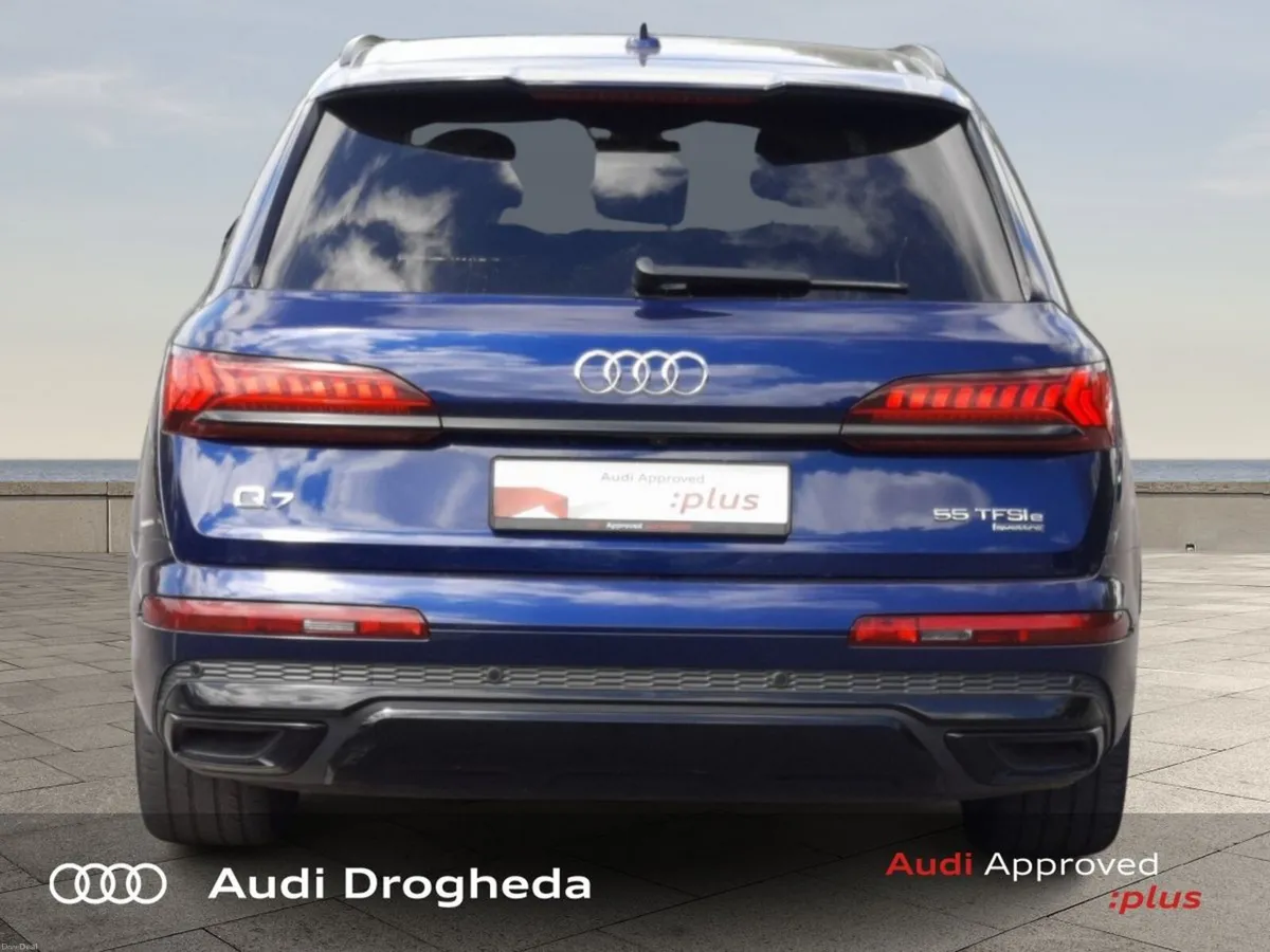 Audi Q7 55 TFSI e S Line Black edition - Image 6