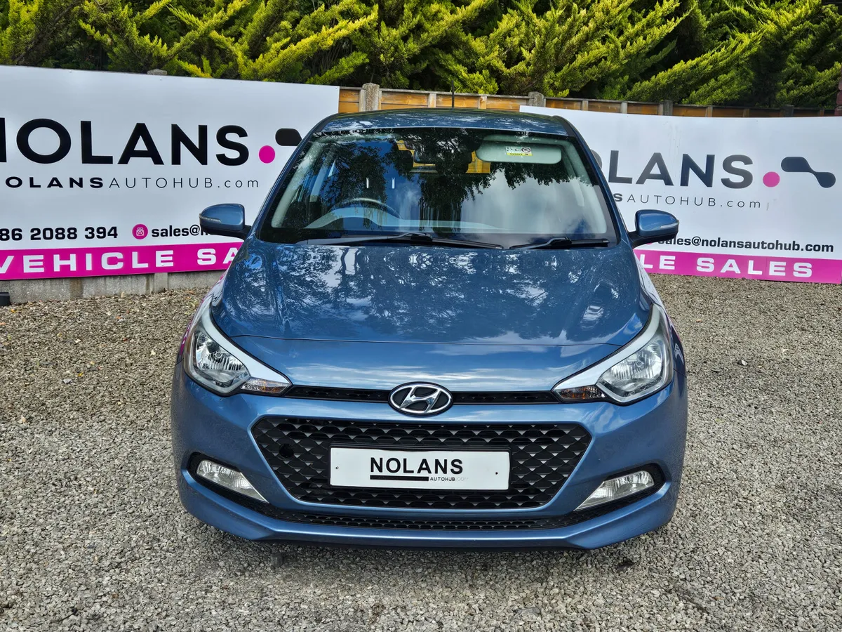 Hyundai i20 2017 1.2 Petrol High Spec Low Mileage - Image 2