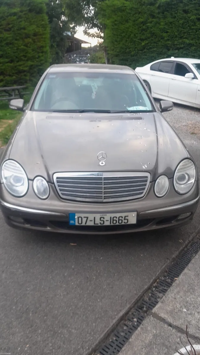 Mercedes e220 nearest offer - Image 1