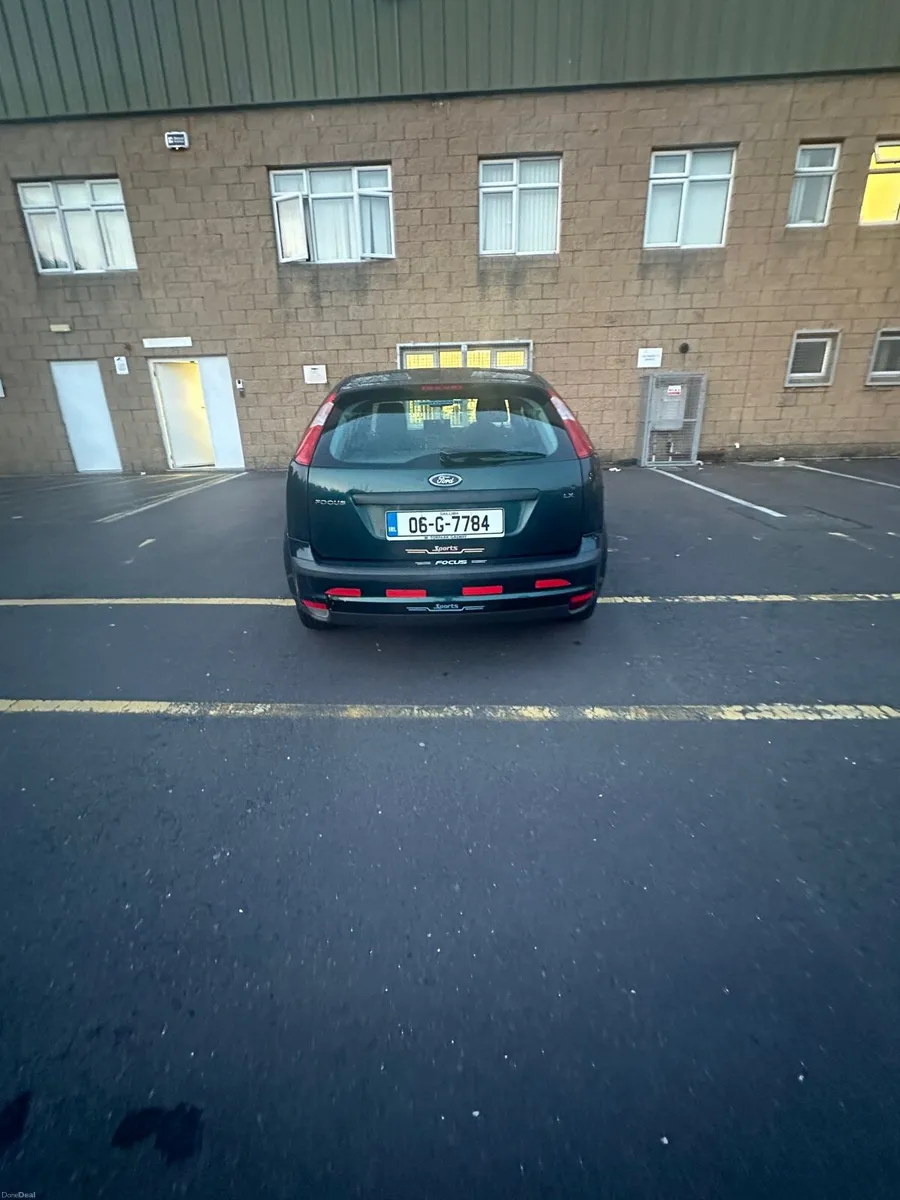 Ford focus 2006 - Image 3