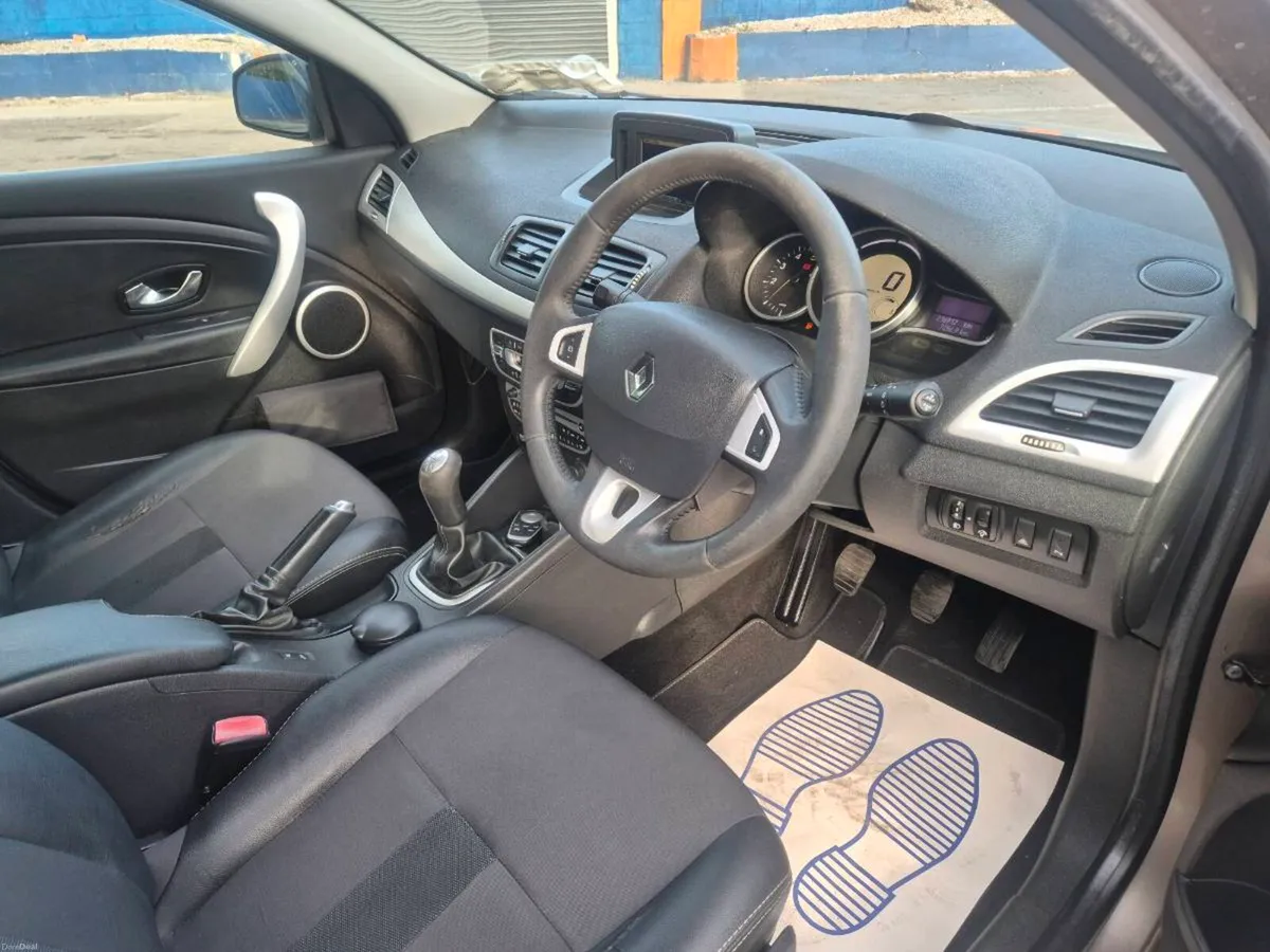 2012 Renault Fluence €1950 - Image 6