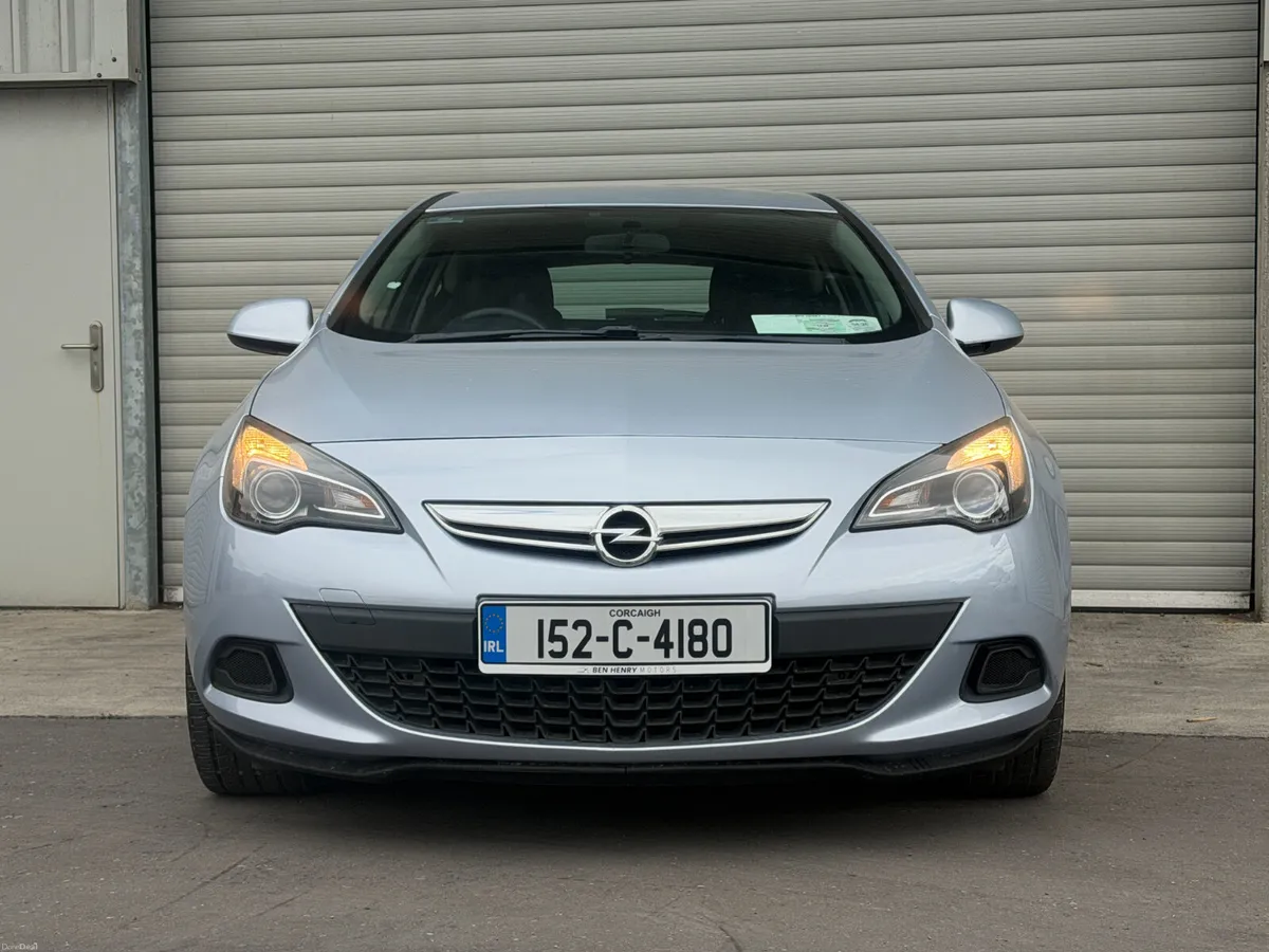 2015 Opel Astra 2.0 CDTI GTC automatic - Image 2