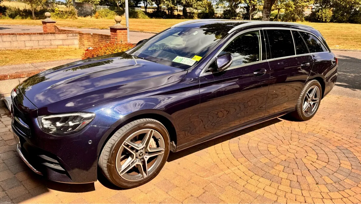Mercedes Benz E300de - Image 1