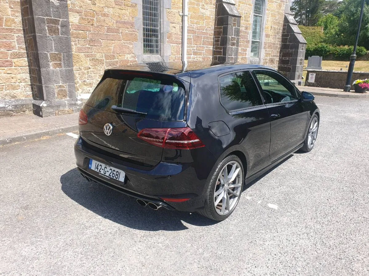 2014 Volkswagen Golf R 2.0 TSI - Image 3