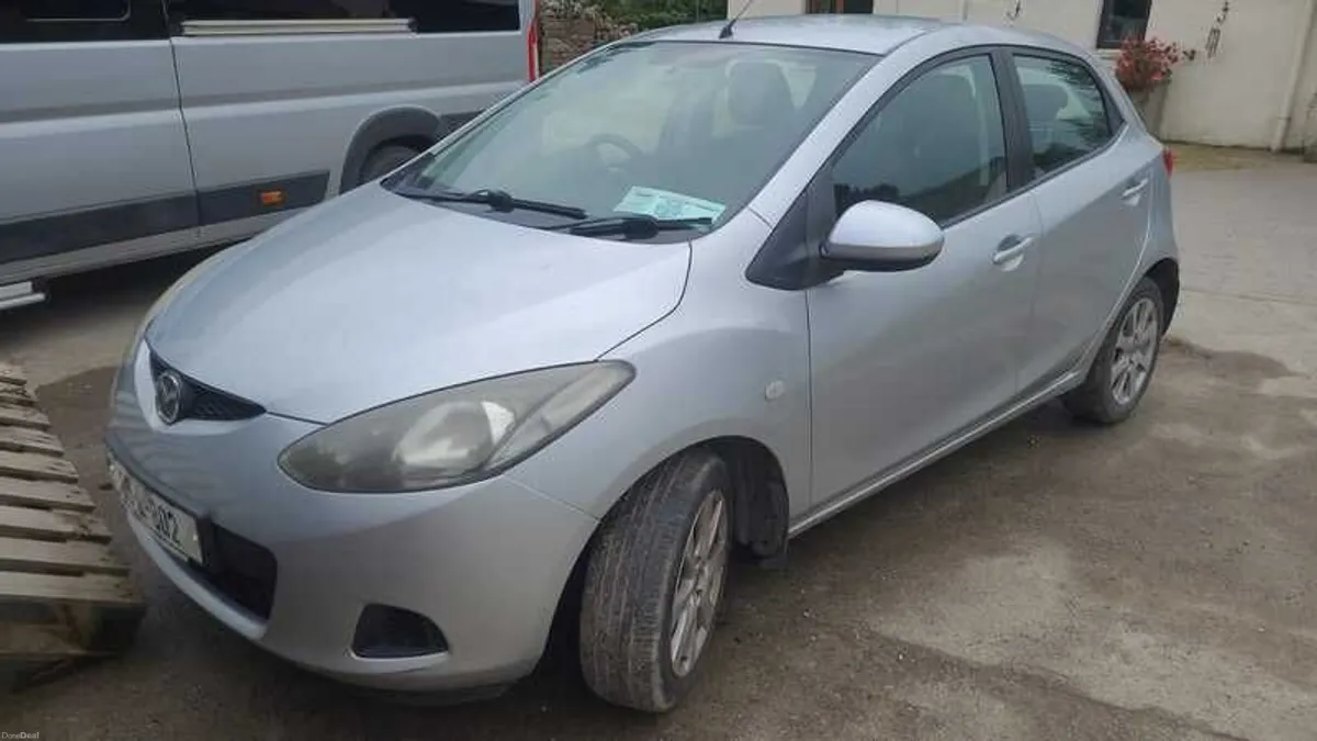 Mazda 2 2009 - Image 1