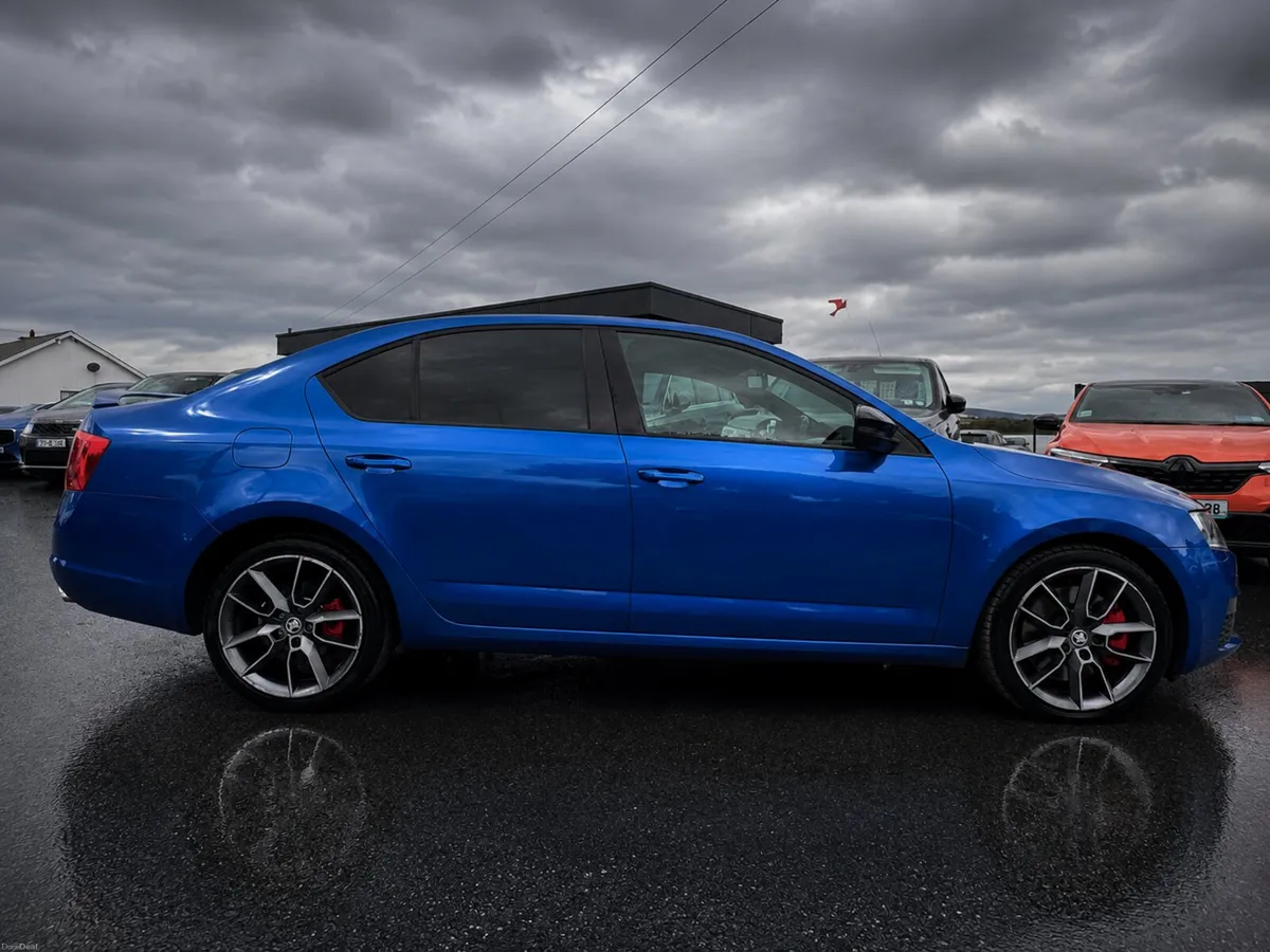2016 Skoda Octavia 2.0 TDI VRS - Image 3