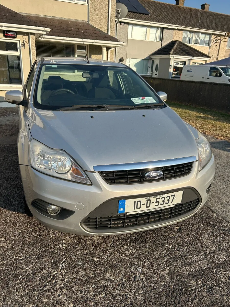 Ford Focus 2010 - Image 1