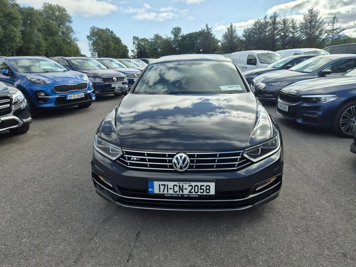 Volkswagen Passat 2.0 TDI R-line BMT 150PS 4DR - Image 3