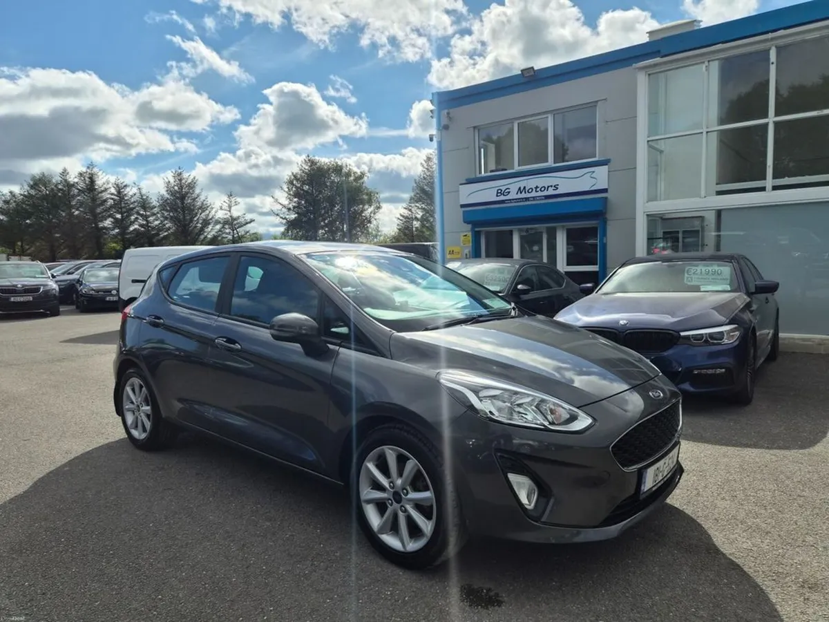 Ford Fiesta Zetec 1.1 70PS 5M 4DR - Image 1