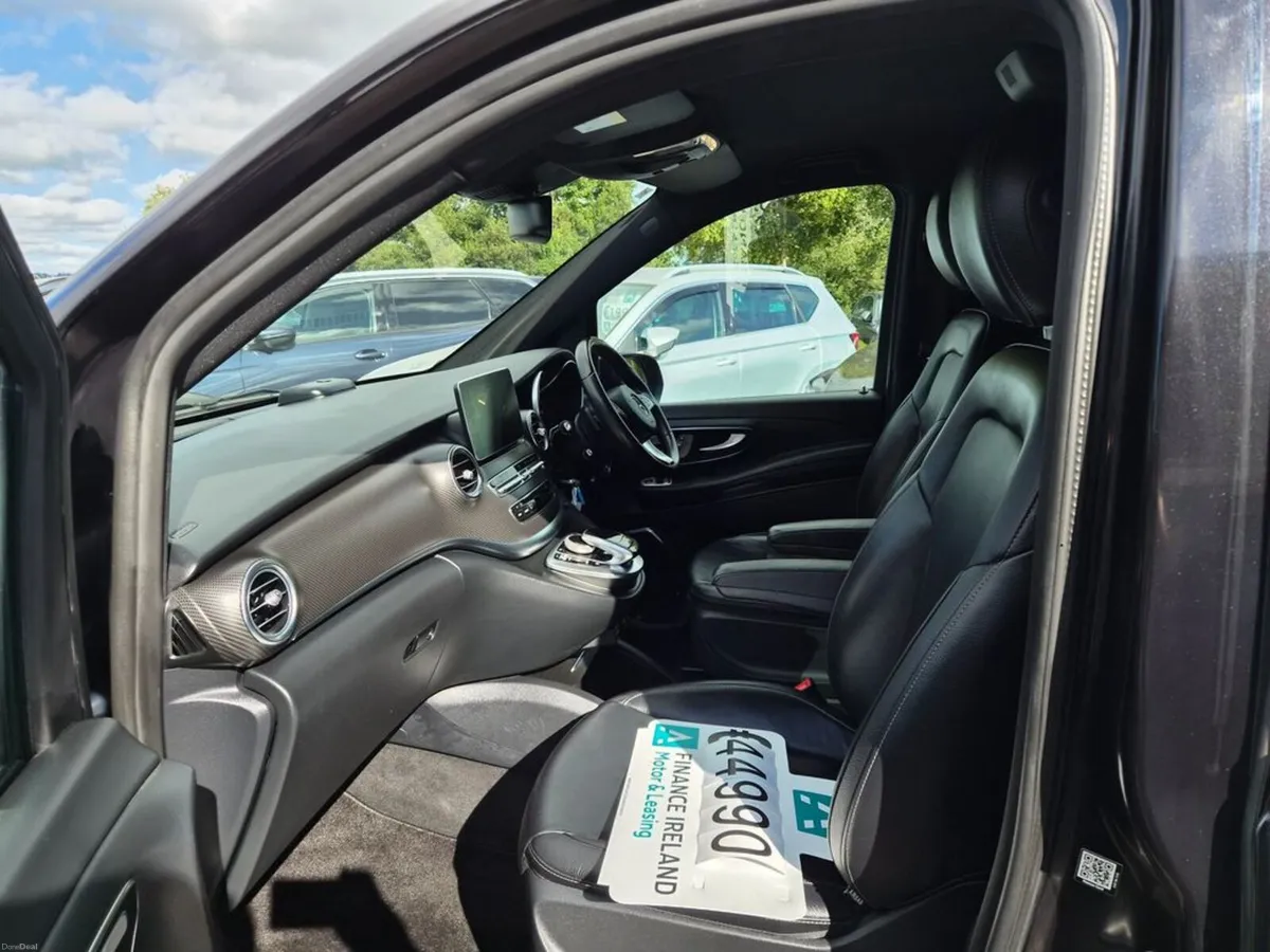 Mercedes-Benz V-Class Sport Auto 7 Seater - Image 4
