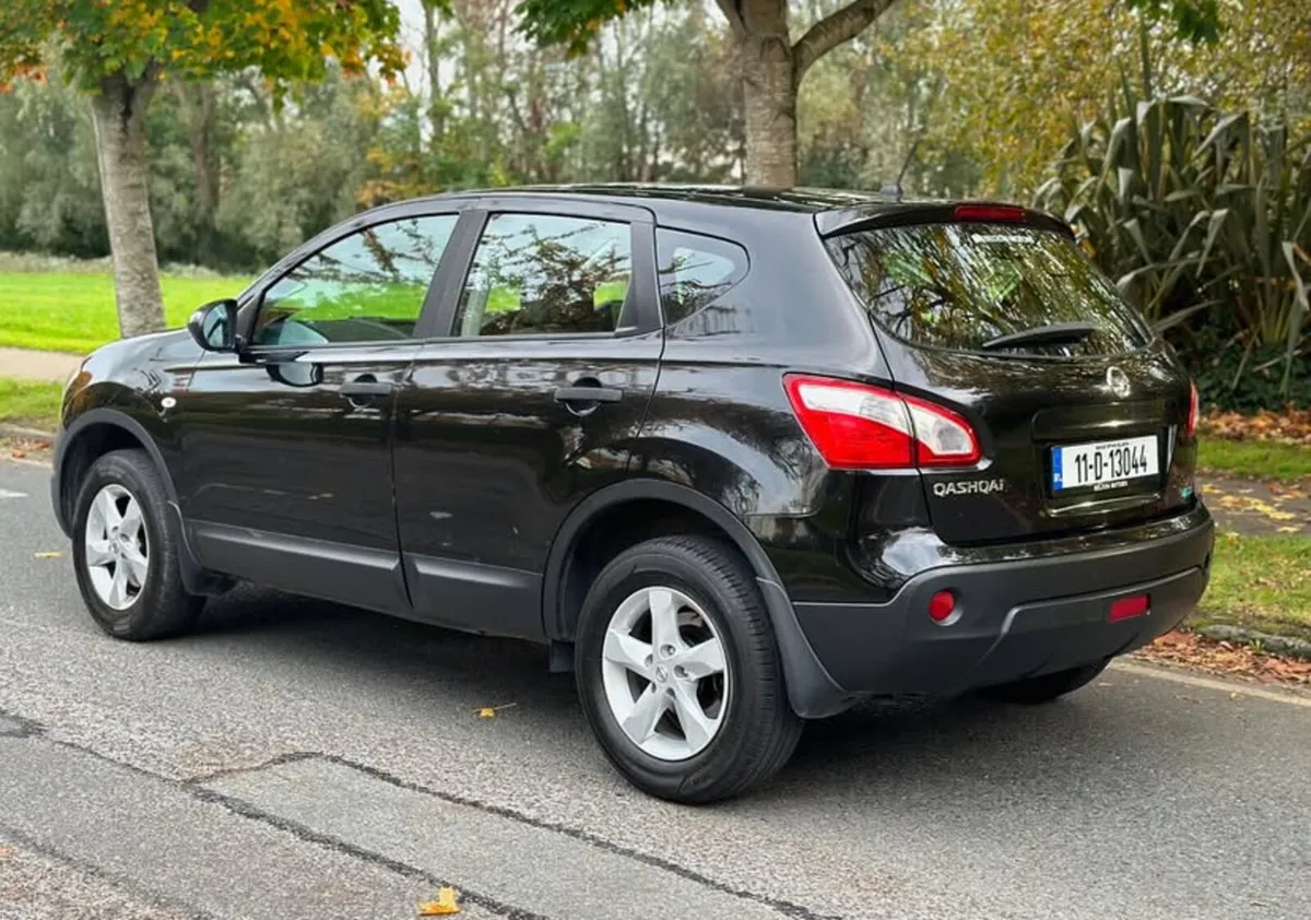 Nissan Qashqai 1.5 Diesel - Excellent condition - Image 2