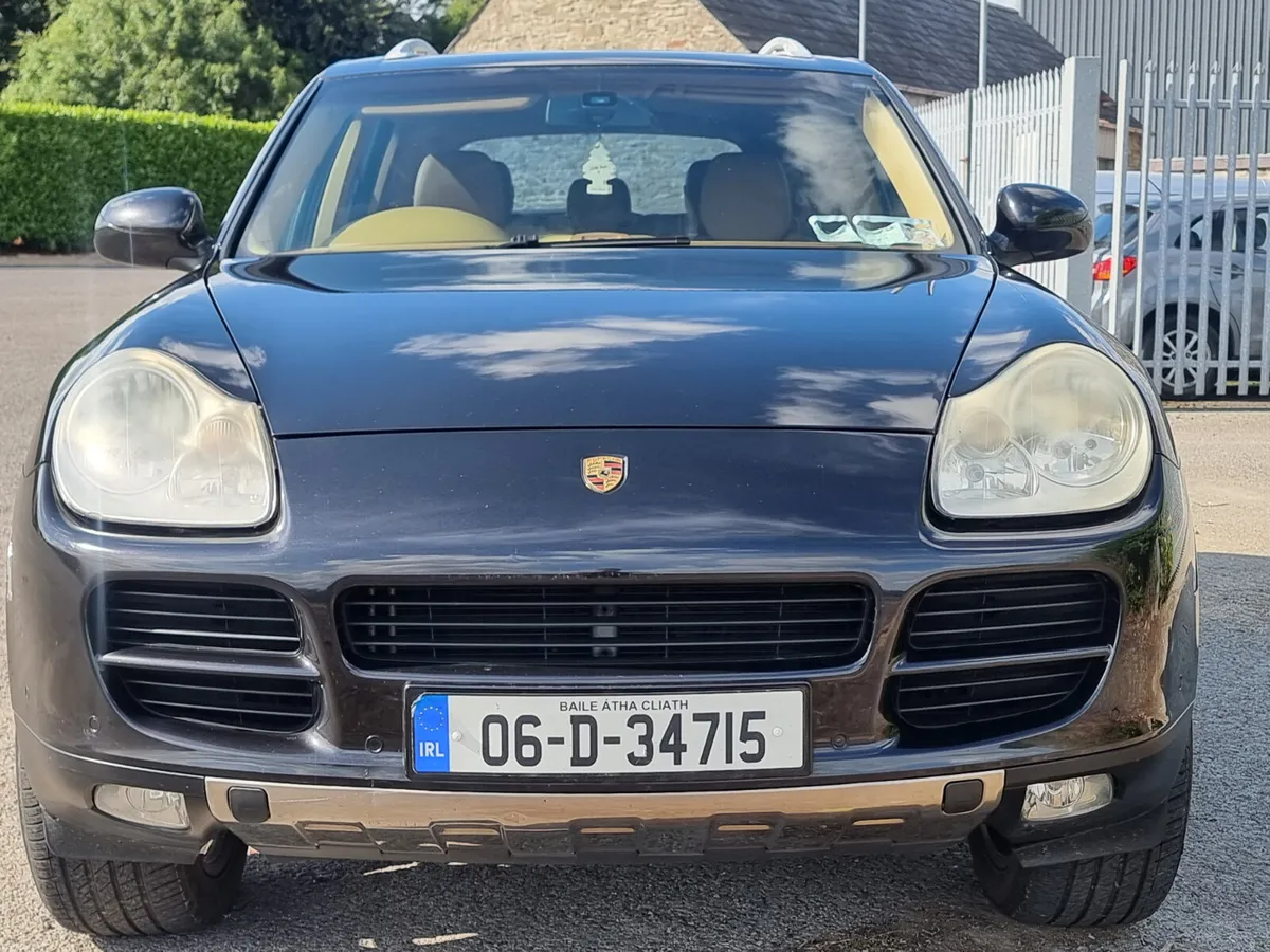€3990 bargain Porsche Cayenne 2006 €3990 - Image 1