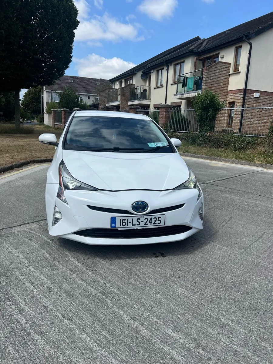 Car - Image 3