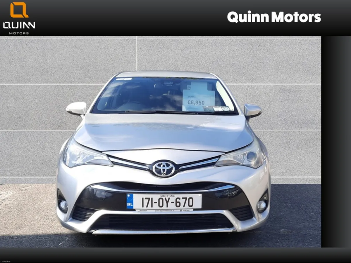 Toyota Avensis 1.6 D SOL NAV 4DR - Image 2