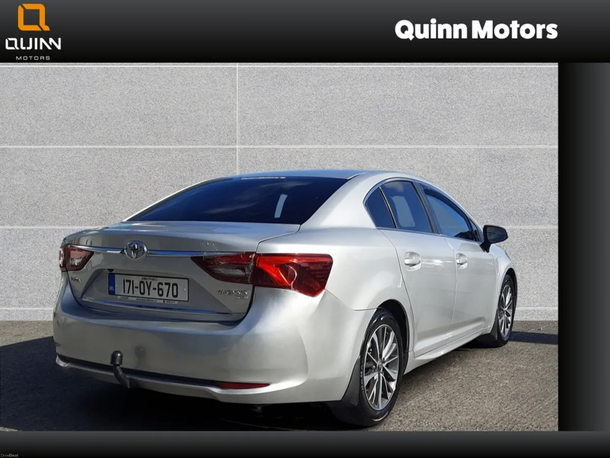 Toyota Avensis 1.6 D SOL NAV 4DR - Image 4