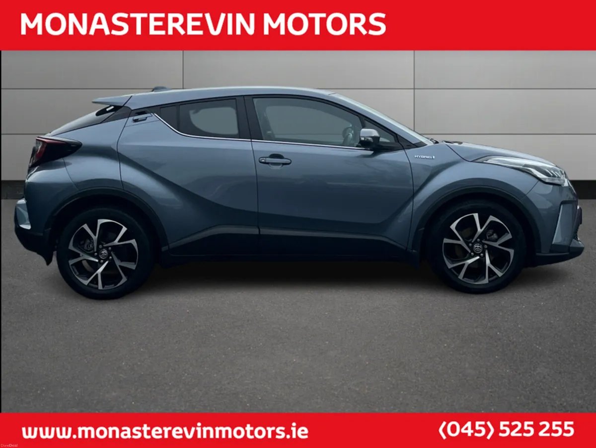 Toyota C-HR 1.8 HYBRID SPORTMONO 4DR SPORT AUTO - - Image 4