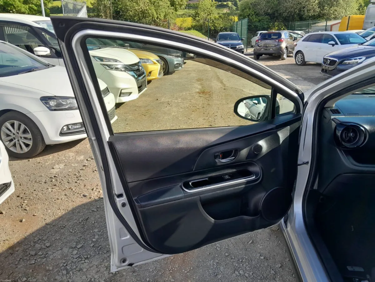 Toyota Aqua 1.5 Petrol Hybrid Automatic Low mileag - Image 4