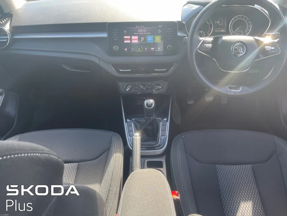 Skoda Fabia STYLE 1.0 MPI 80HP 5DR - Image 2