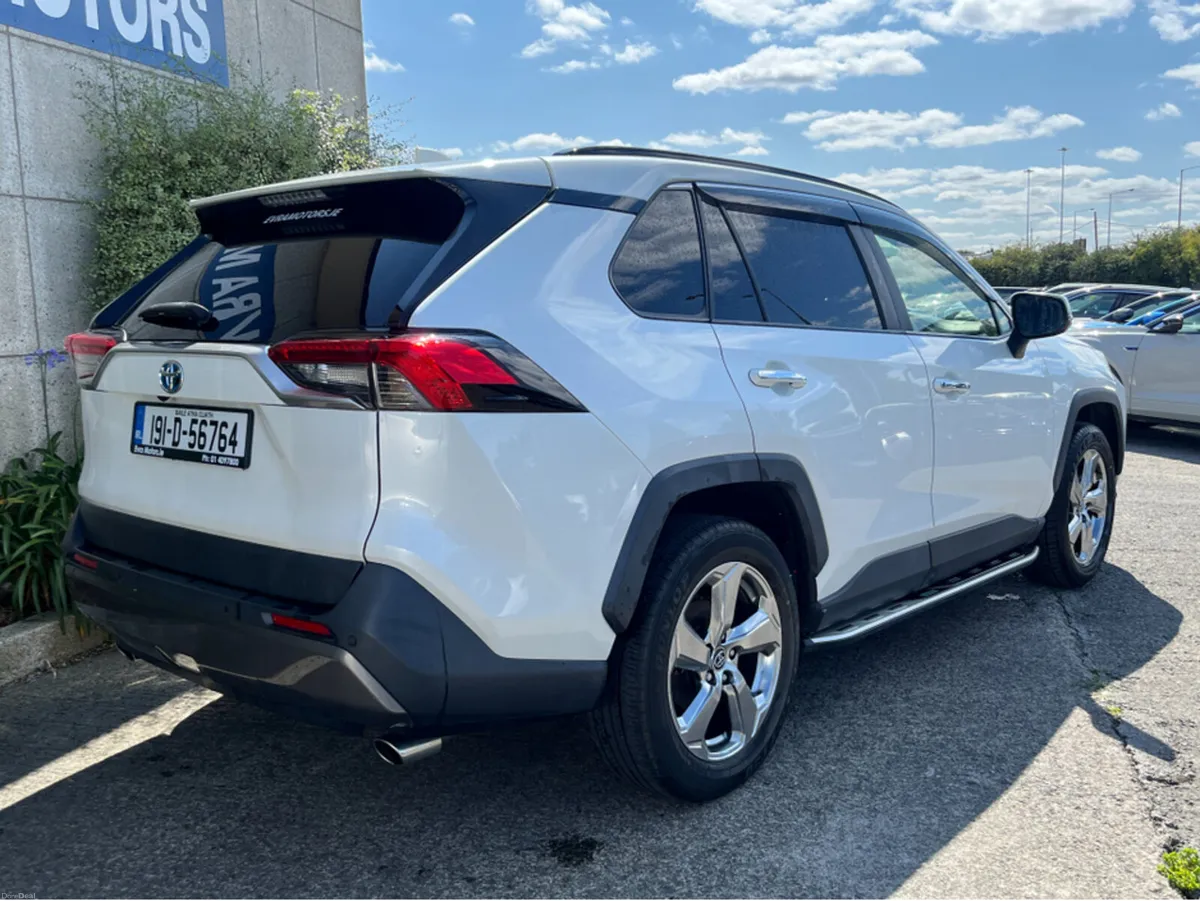 Toyota RAV4 G AUTOMATIC HYBRID 2.5 PETROL //LOW MI - Image 4