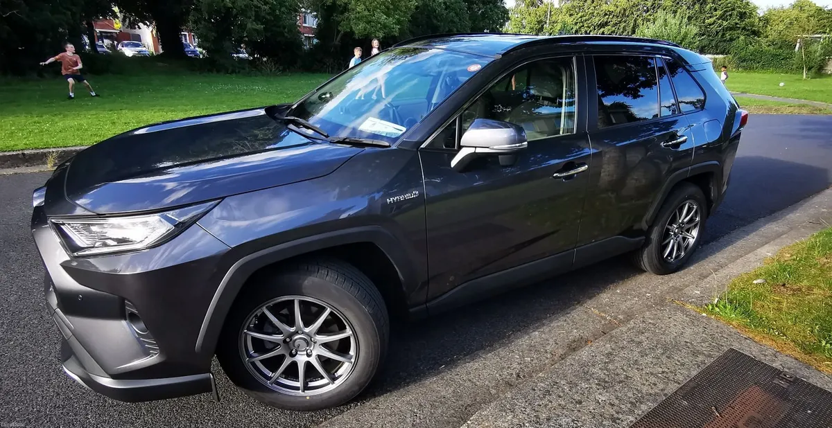 Toyota RAV4 2020 - Image 4