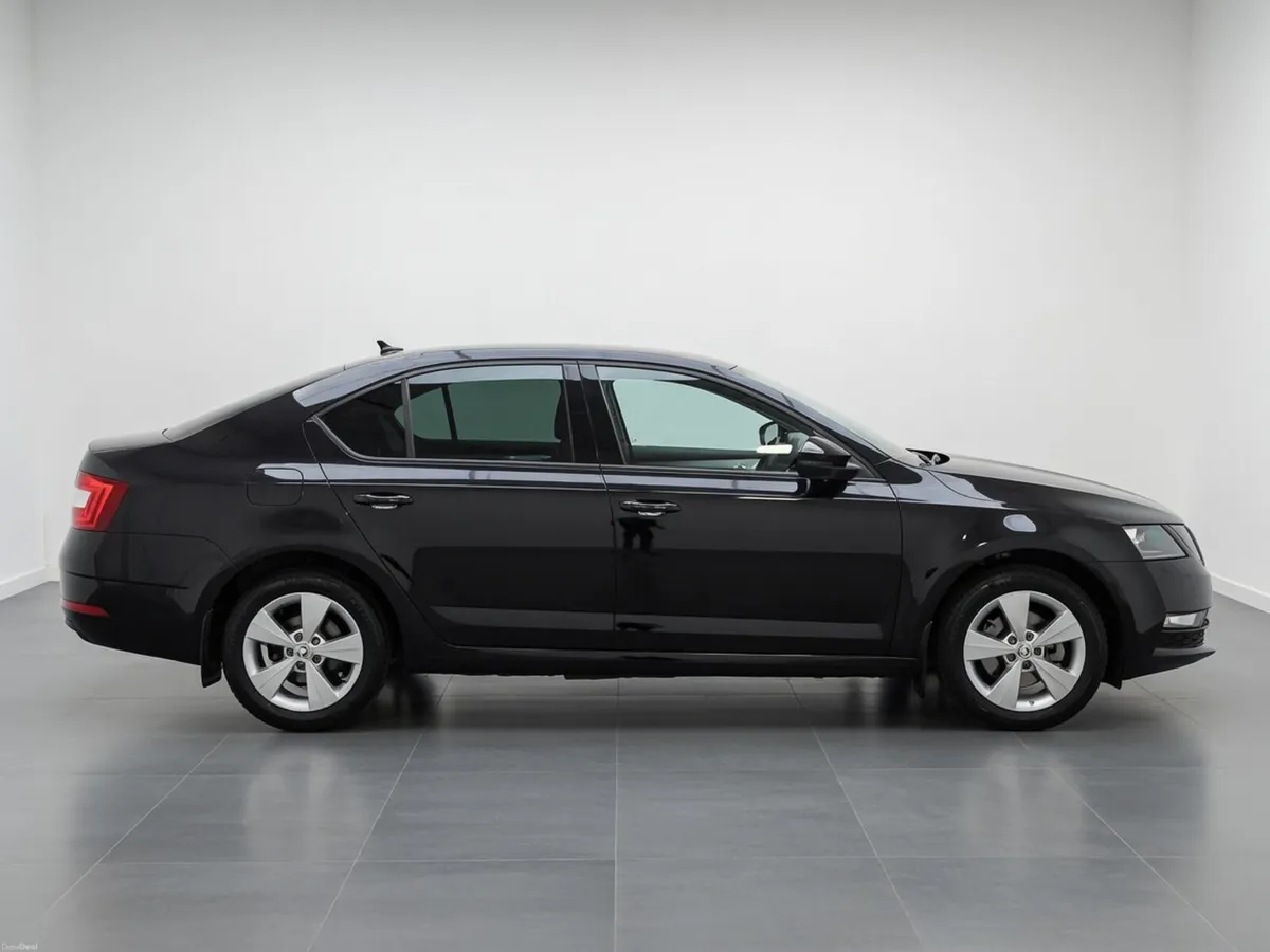Skoda Octavia 2019 - Image 3