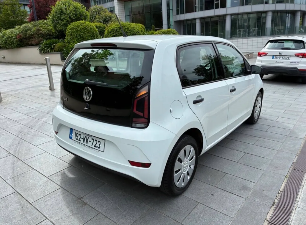 Volkswagen up! - Image 3