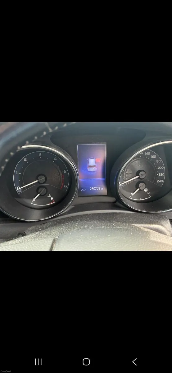 Toyota Auris 2018 - Image 1