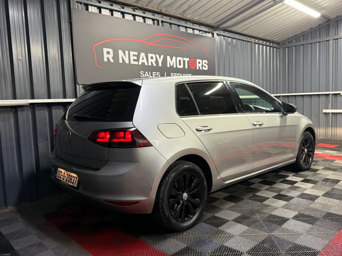 2013 132 Volkswagen Golf  1.2 TSI 105BHP MATCH Aut - Image 2