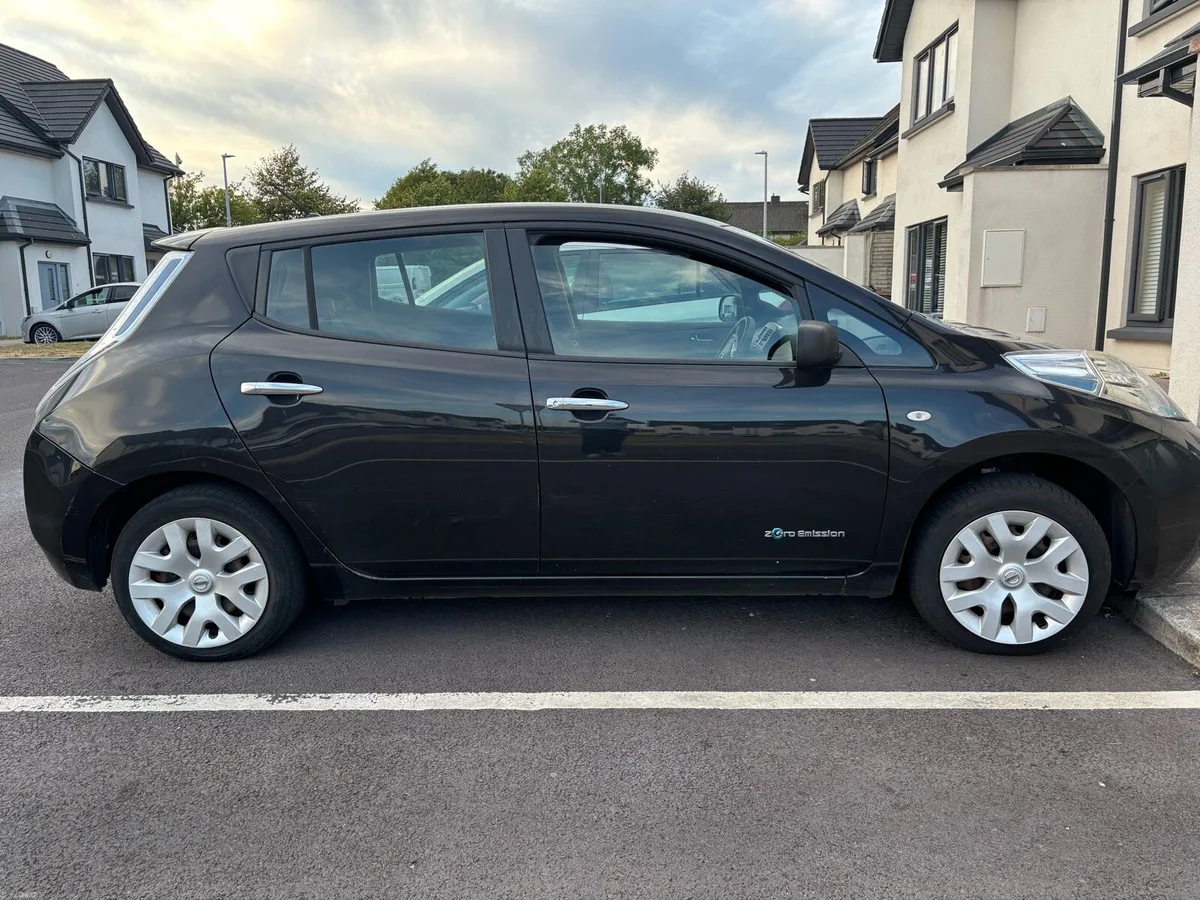 Nissan Leaf - Image 4