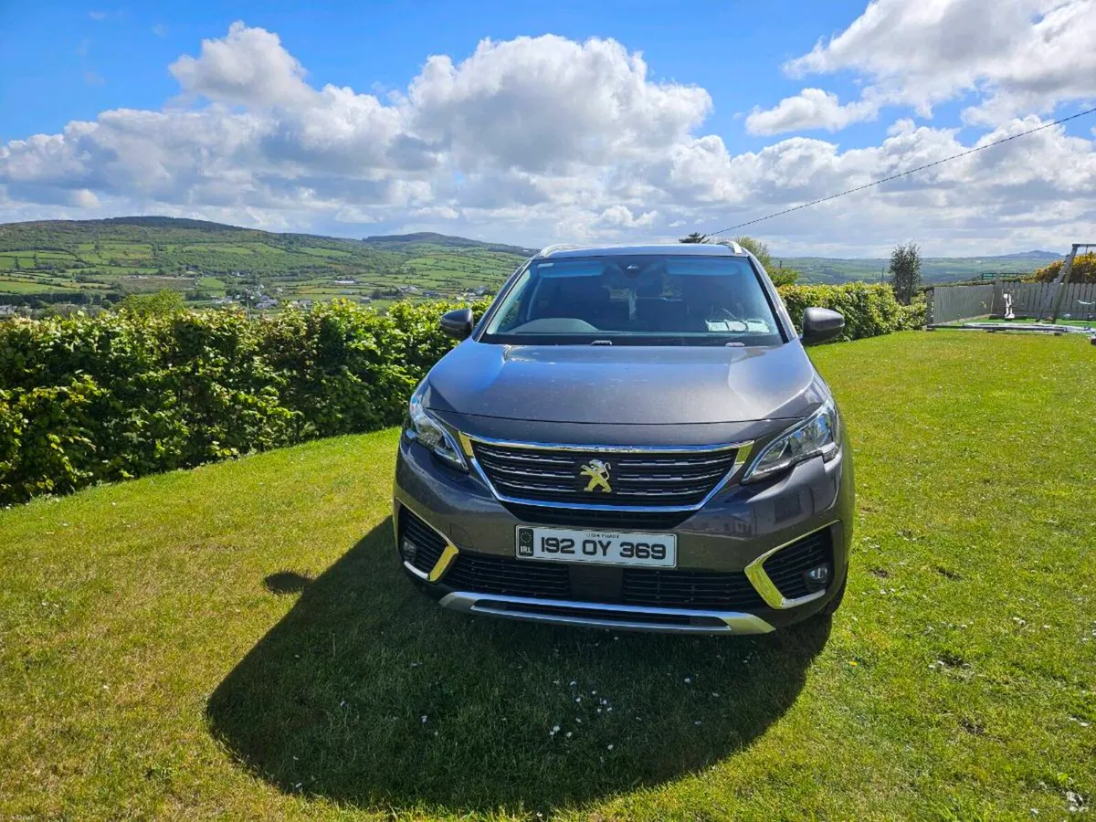 2019 (192) Peugeot 5008, Allure, 7 seater, Auto - Image 3