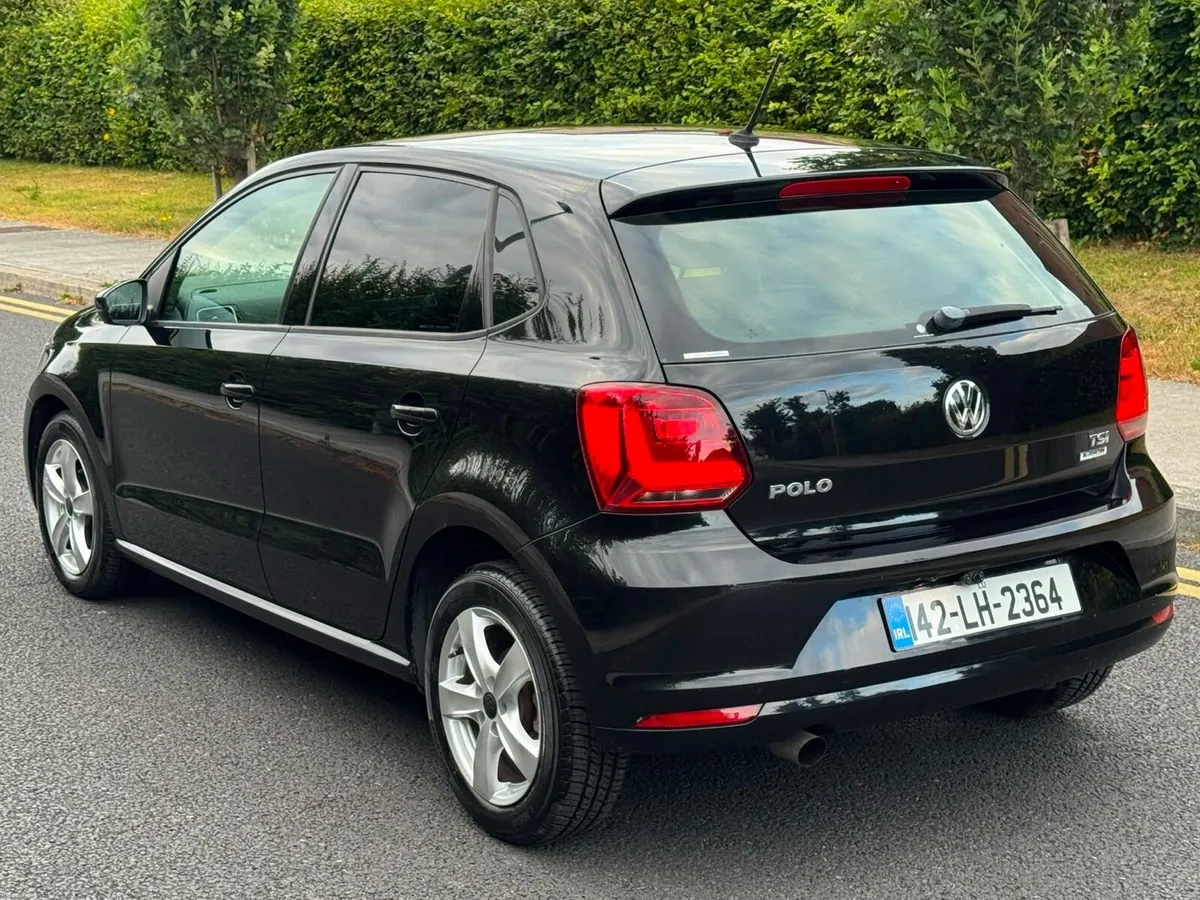 Automatic Volkswagen Polo 1.2 Petrol Low Miles - Image 4