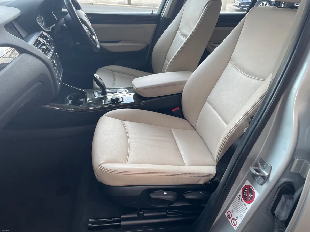 2013 BMW XDRIVE AUTO IVORY LTHR - Image 2