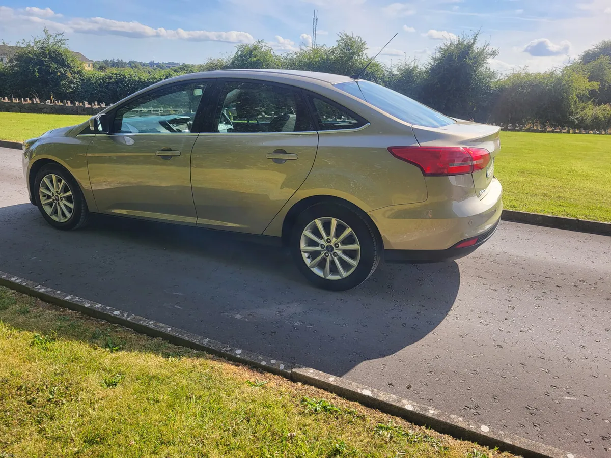 Ford Focus Titanium 1.6diesel - Image 4