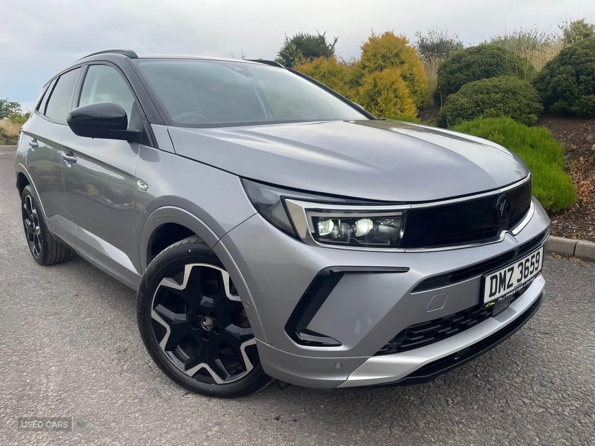 Vauxhall Grandland DIESEL HATCHBACK - Image 1