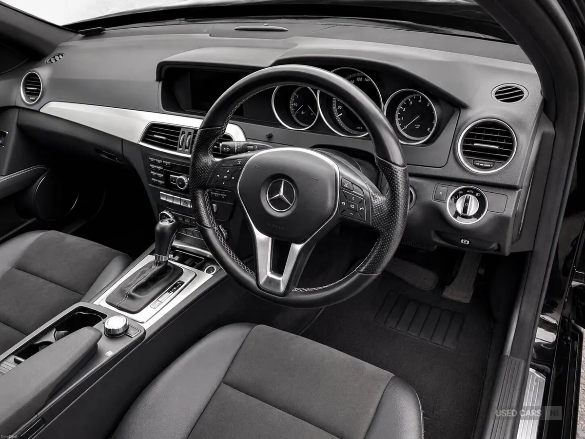 Mercedes-Benz C-Class 1.8 C180 5dr Petrol 7G-Troni - Image 5