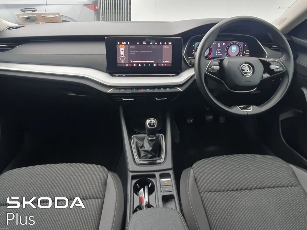 Skoda Octavia Selection 2.0TDI 115HP "Call Evan on - Image 2