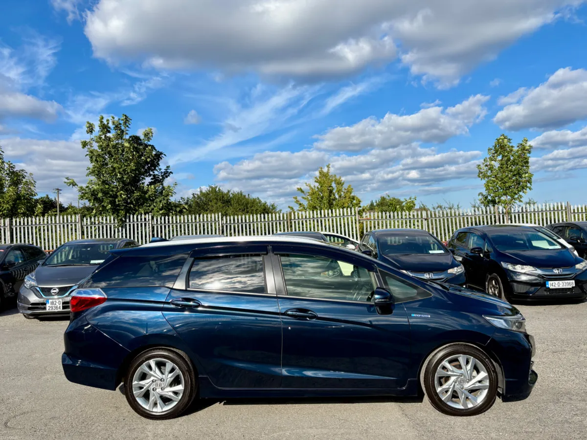 HONDA SHUTTLE 2016 (1.5, MODEL “Z”, HYBRID) - Image 4