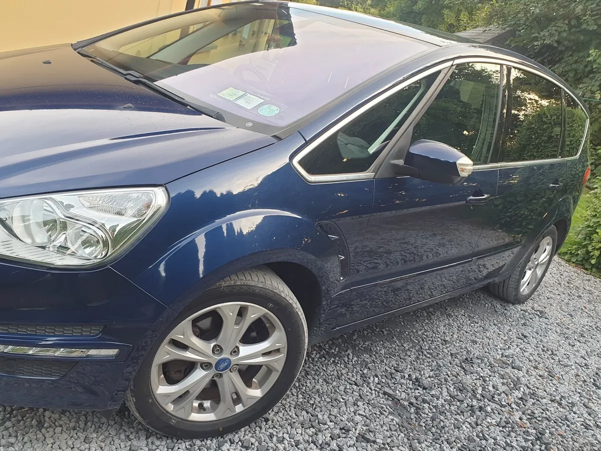 Ford S-Max Titanium - Image 3