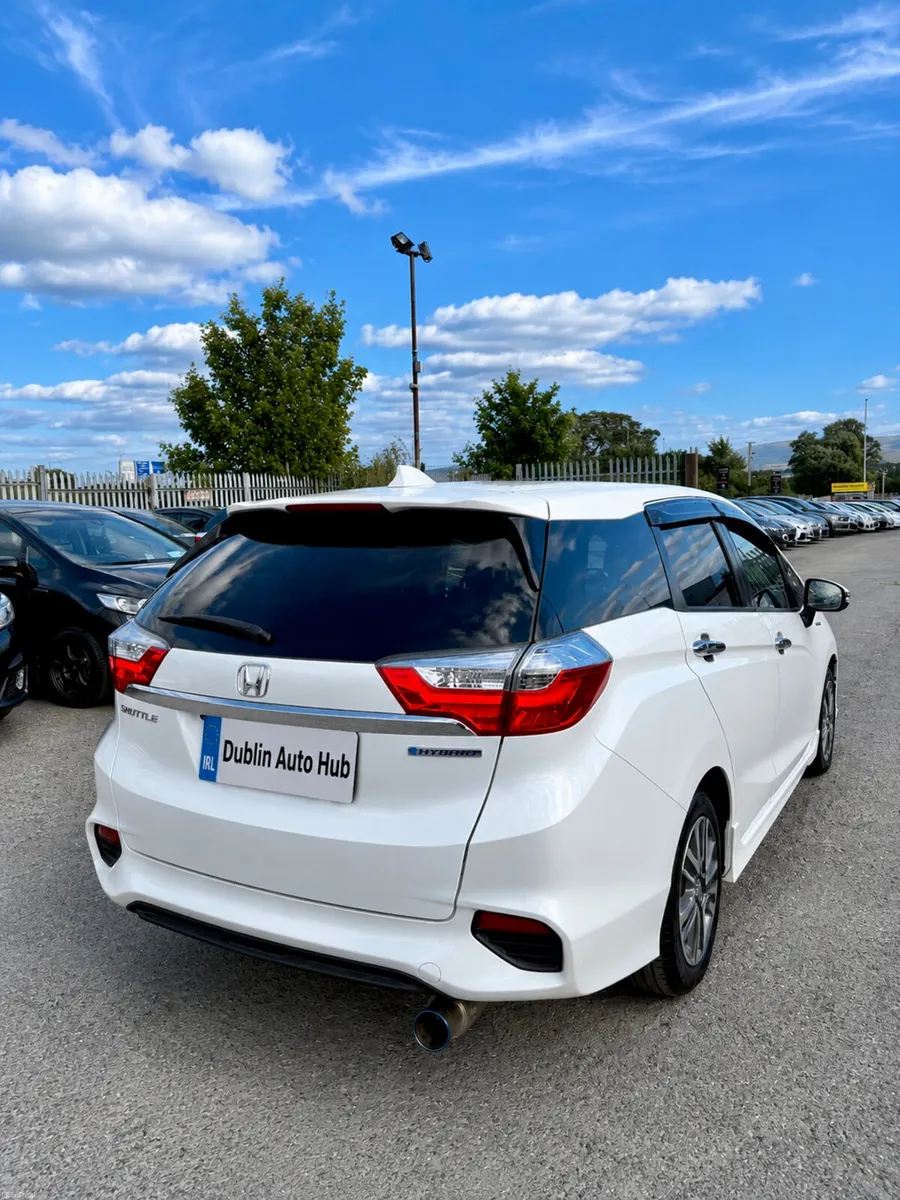 HONDA SHUTTLE 2015 (1.5, HYBRID) - Image 6