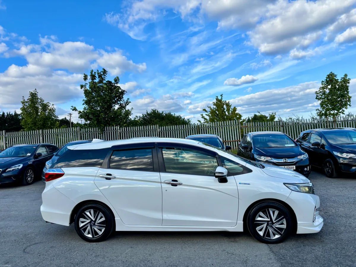 HONDA SHUTTLE 2015 (1.5, HYBRID) - Image 4