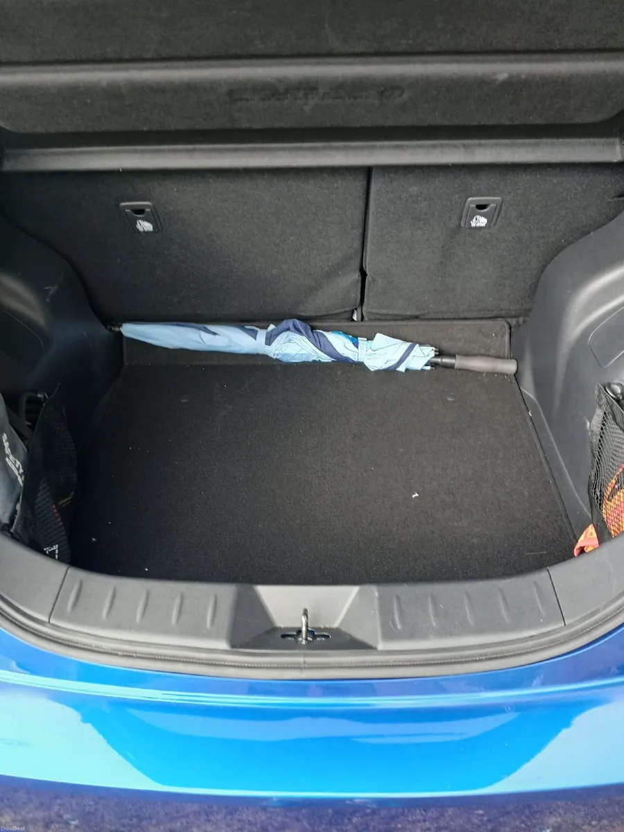 Nissan Leaf 2025 - Image 6