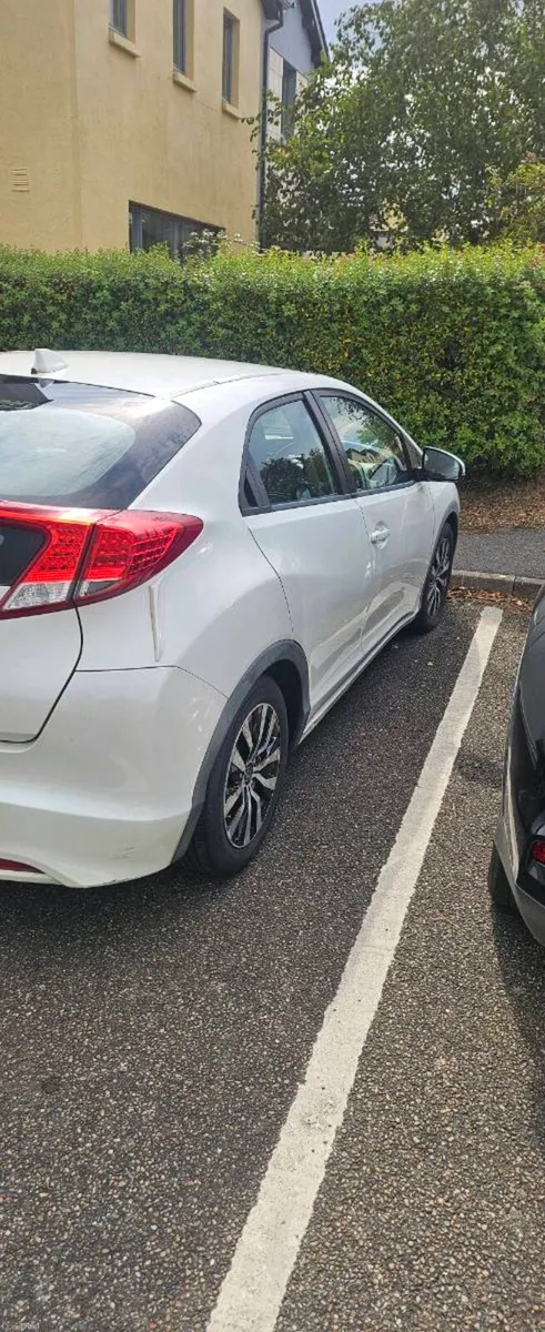 Honda Civic - Image 4