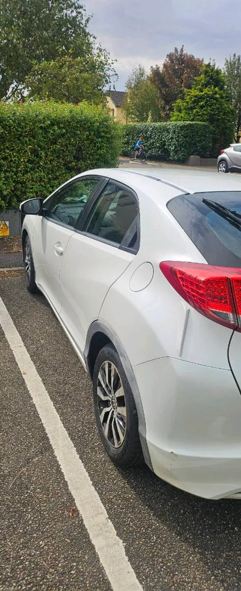 Honda Civic - Image 2
