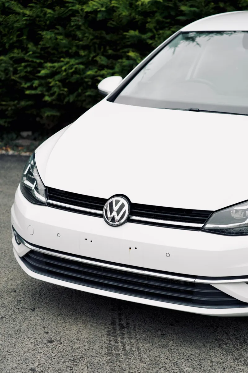 Volkswagen Golf 2.0 TDI 2020 - Image 2
