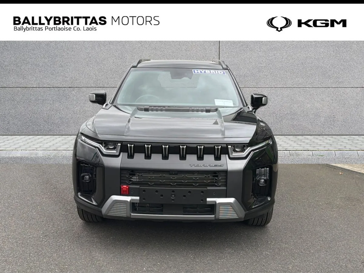 KGM Torres 1.5 Petrol Hybrid Very Economical - Image 3