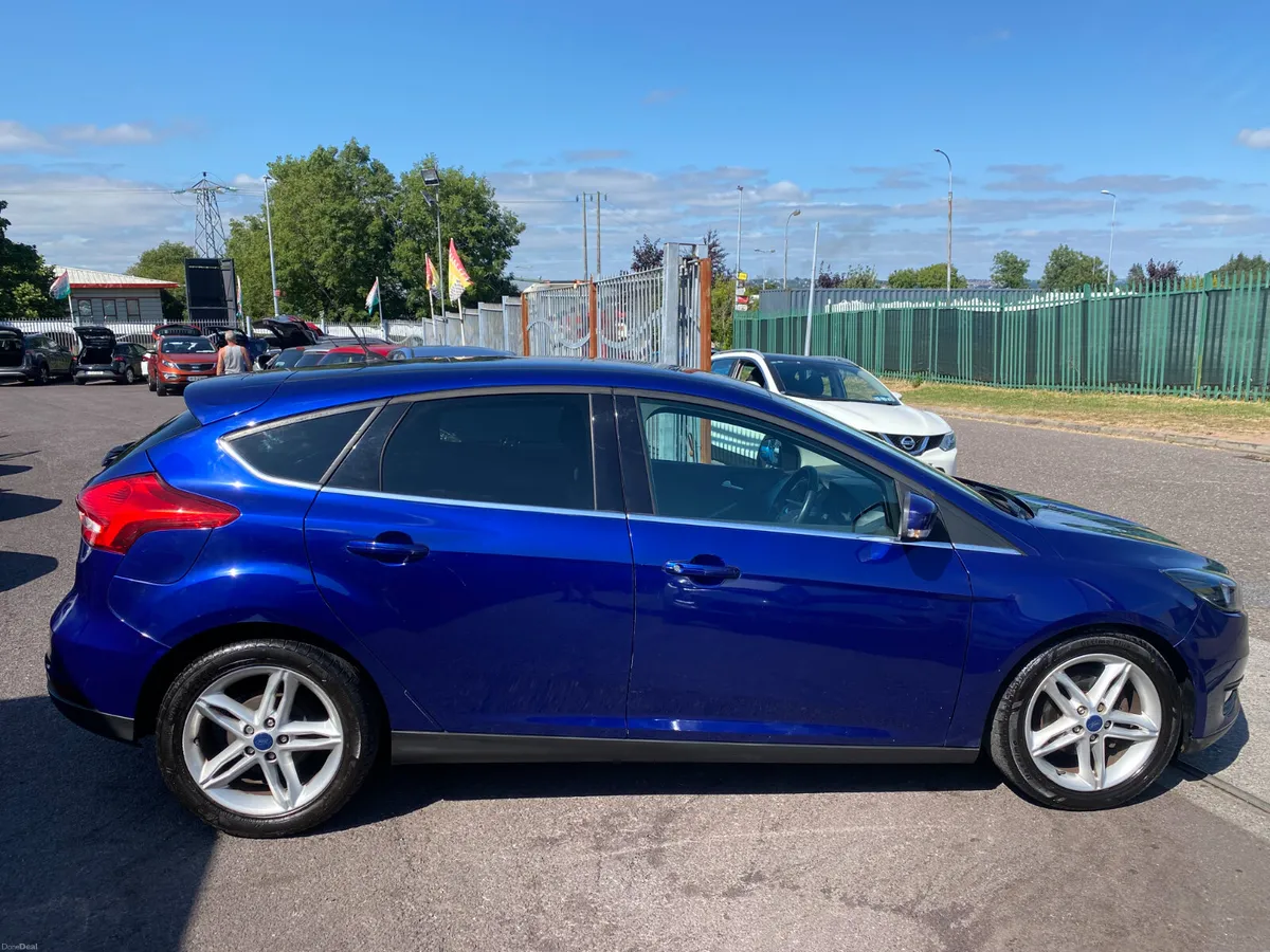 Ford Focus 2017 ONLY 96KLMS - Image 6