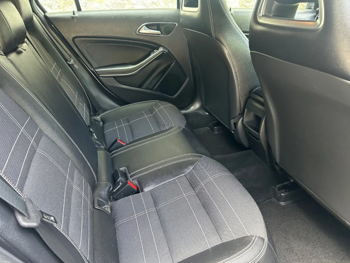Mercedes-Benz A-Class 180 CDI URBAN 5DR - Image 6