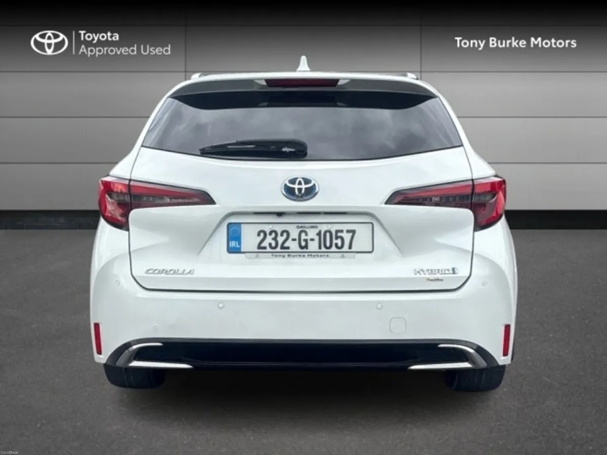 Toyota Corolla Estate Tourer SOL Edition - 1.8 Hyb - Image 6