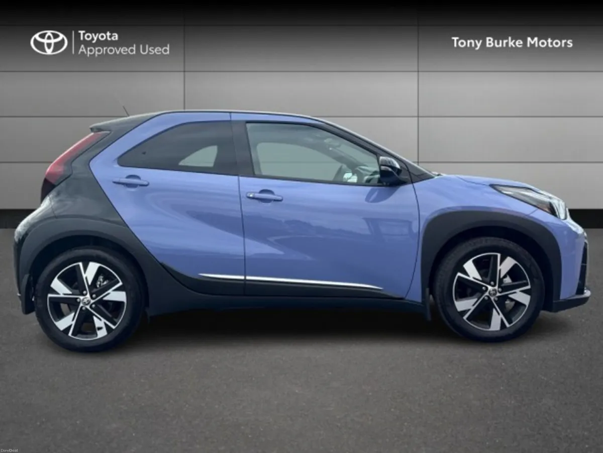 Toyota Aygo X - DESIGN - Save EUR 2,000 – Hy - Image 3